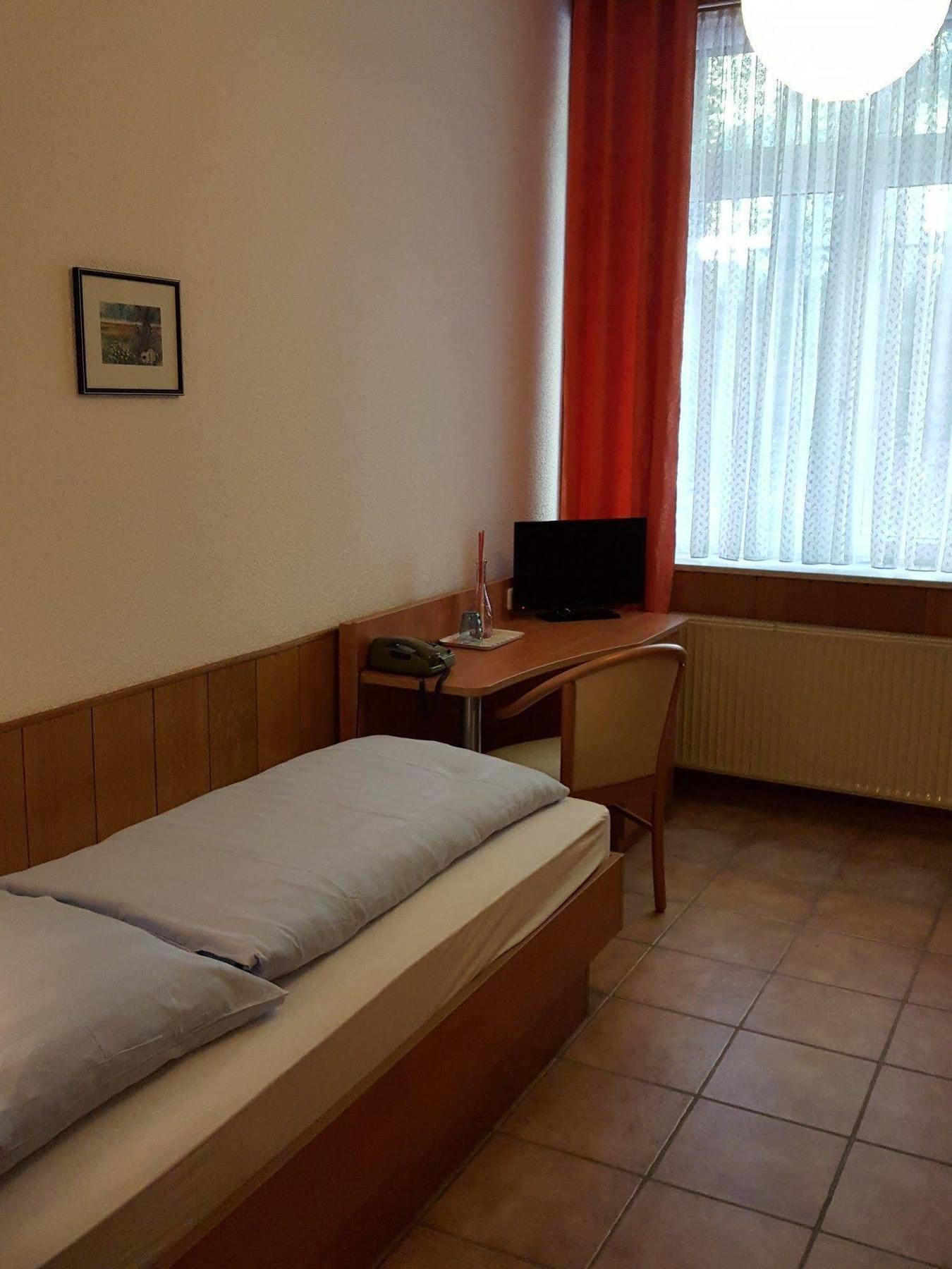 Waldhotel Zur Holzmuhle Eldagsen Εξωτερικό φωτογραφία